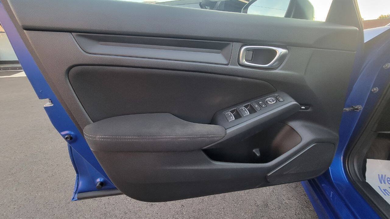 Used 2022 Honda Civic Sport image 12