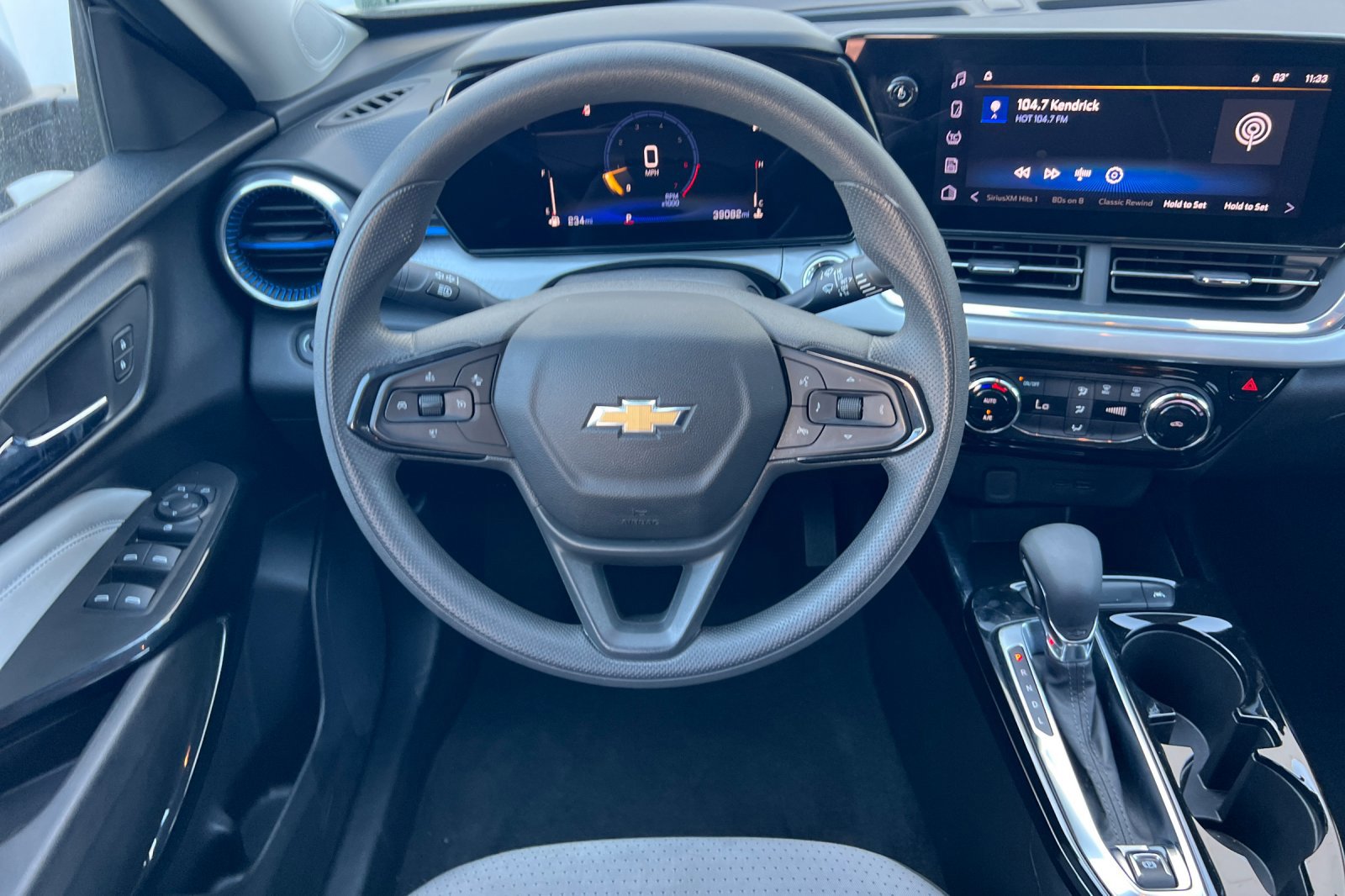 Certified 2024 Chevrolet Trax LT image 14