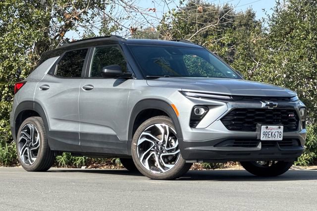 Used 2024 Chevrolet TrailBlazer RS image 2