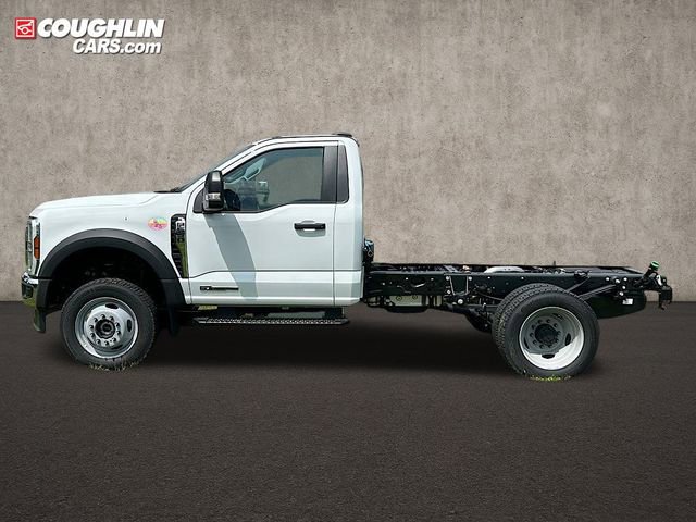 New 2025 Ford F550 4x4 Regular Cab Super Duty image 12