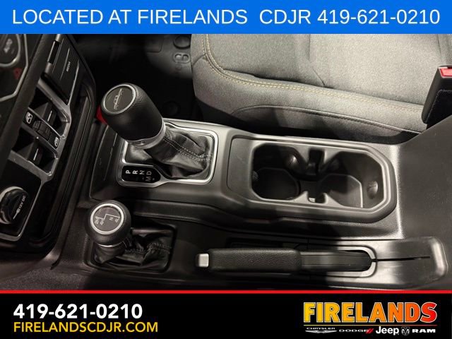 New 2026 Jeep Gladiator Sport AWD/4WD image 16