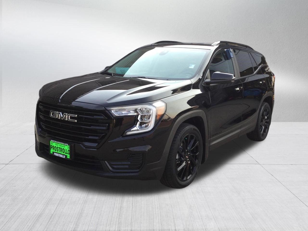 Used 2023 GMC Terrain SLE w/ Driver Convenience Package AWD/4WD image 2
