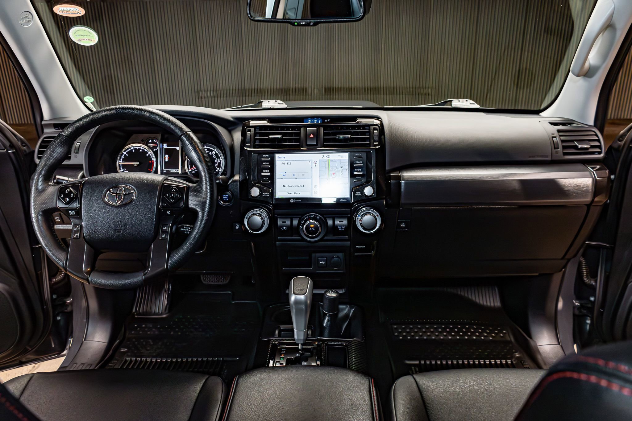 Used 2024 Toyota 4Runner TRD Off-Road Premium w/ Off Road Premium Plus Package AWD/4WD image 13