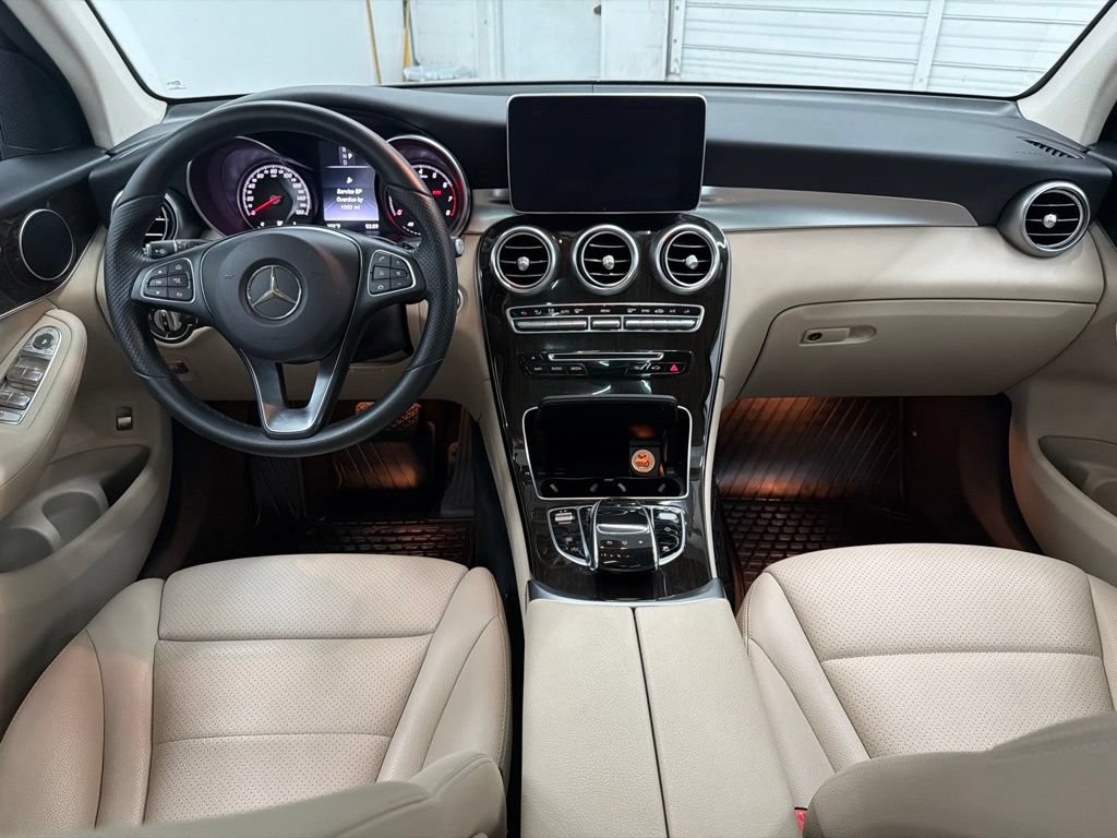 Used 2016 Mercedes-Benz GLC 300 image 21