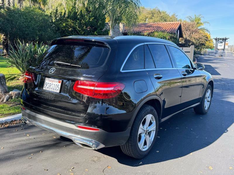 Used 2018 Mercedes-Benz GLC 300 4MATIC image 6