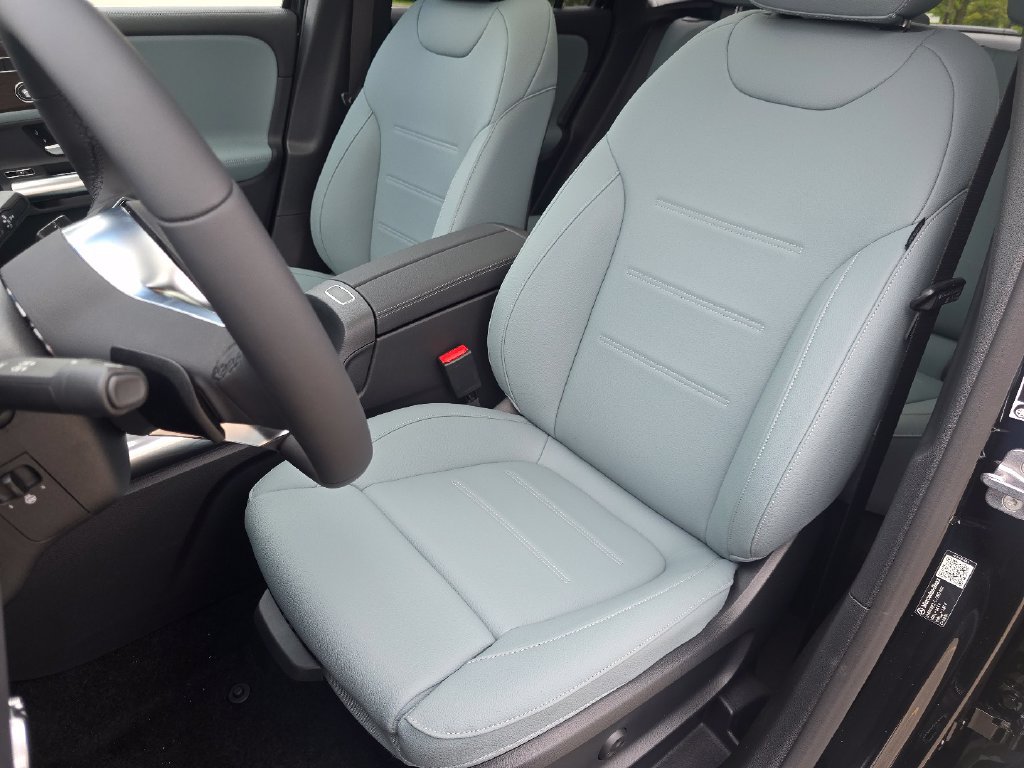 New 2026 Mercedes-Benz GLA 250 4MATIC image 24