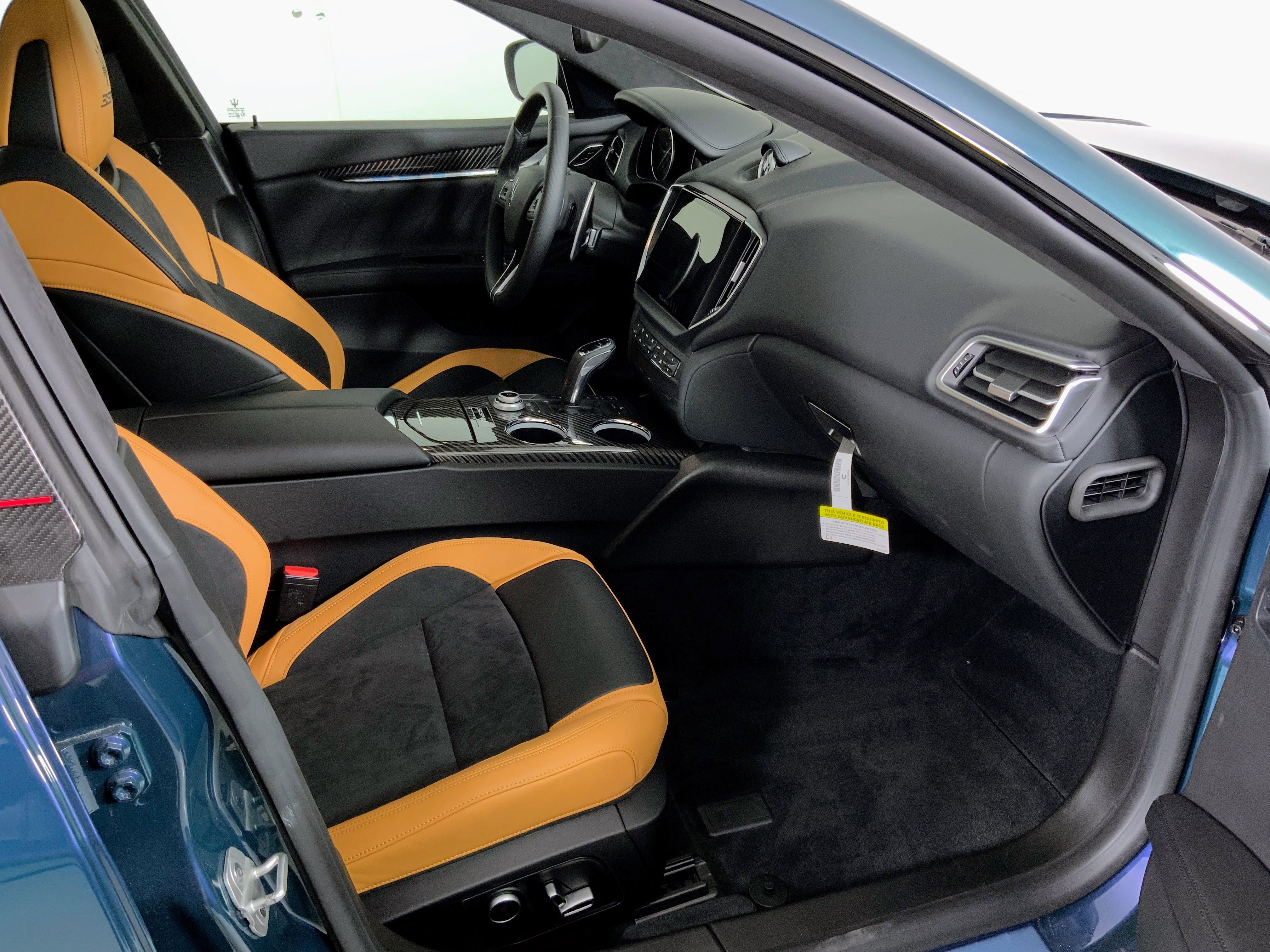 Used 2024 Maserati Ghibli Trofeo image 42