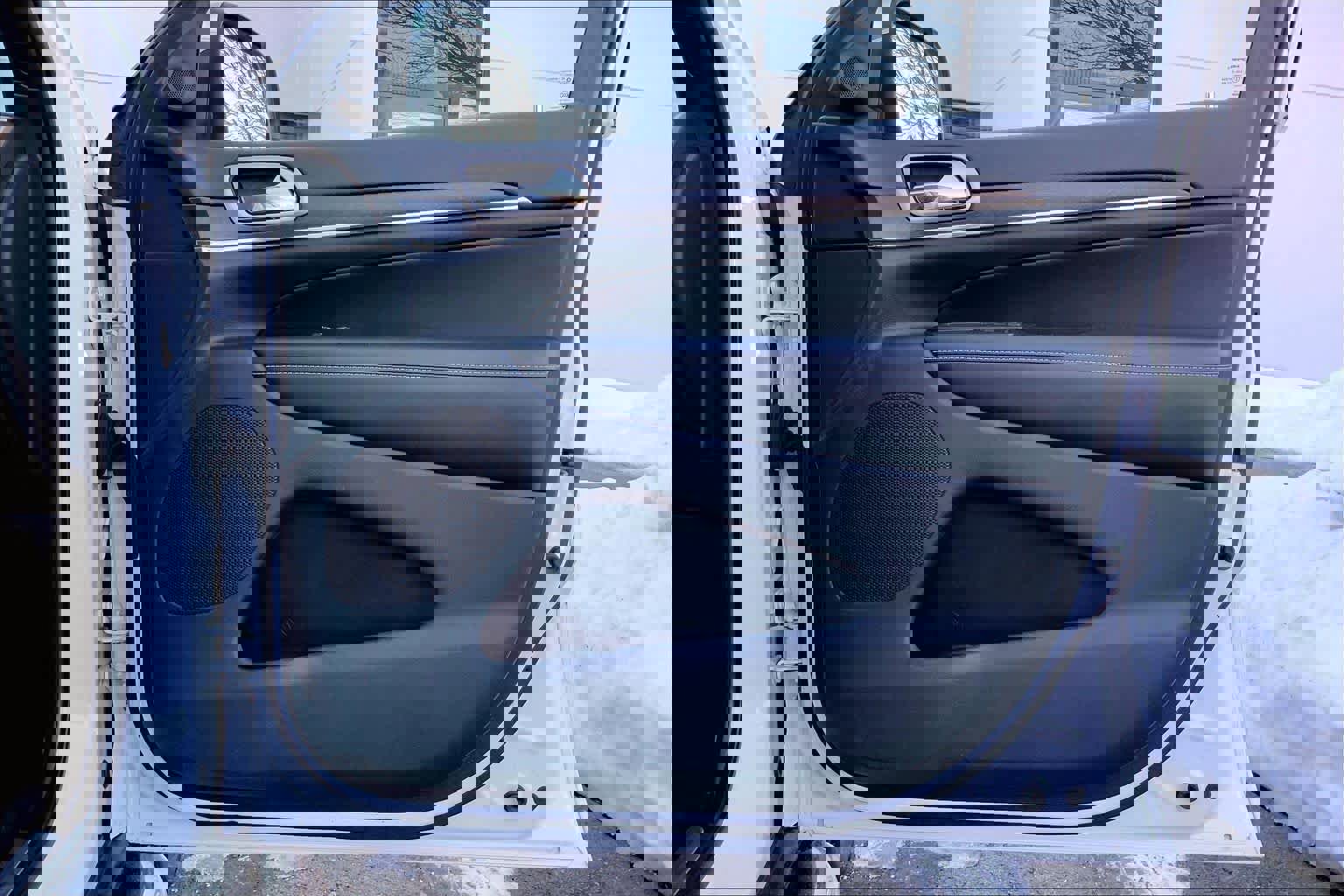 Used 2015 Jeep Grand Cherokee Limited image 23