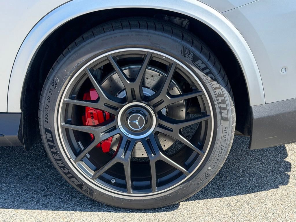 New 2025 Mercedes-Benz GLC 63 AMG S image 15