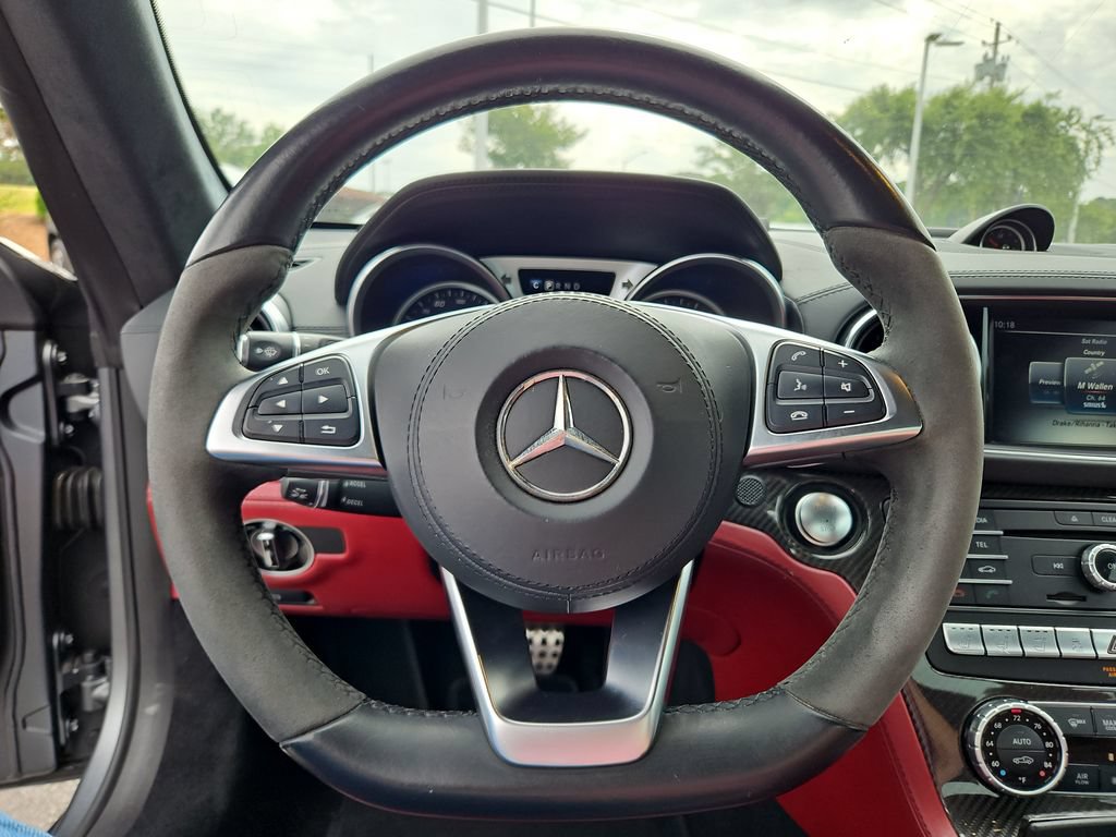 Used 2018 Mercedes-Benz SL 550 image 14