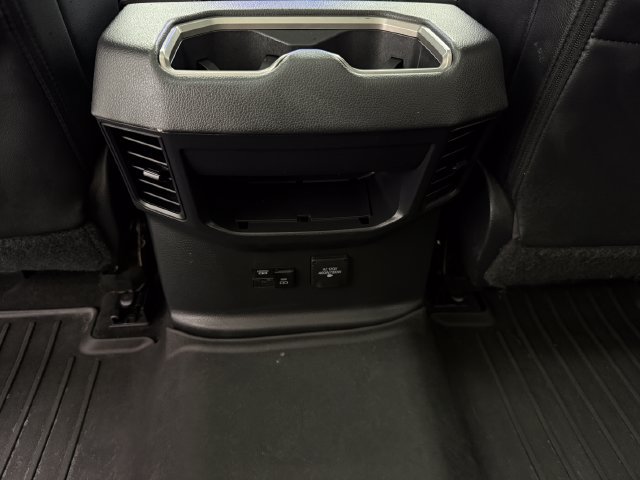 Used 2023 Toyota Tundra Limited AWD/4WD image 31