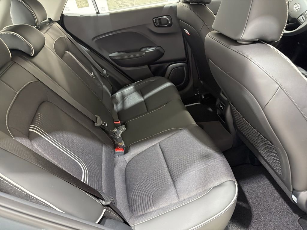 New 2026 Hyundai Venue SEL FWD image 17