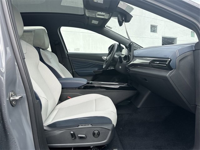 New 2025 Volkswagen ID.4 Pro S Plus image 22