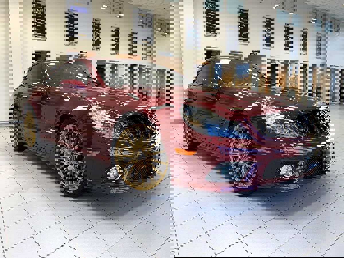 Used 2011 Mercedes-Benz SL 550 image 10