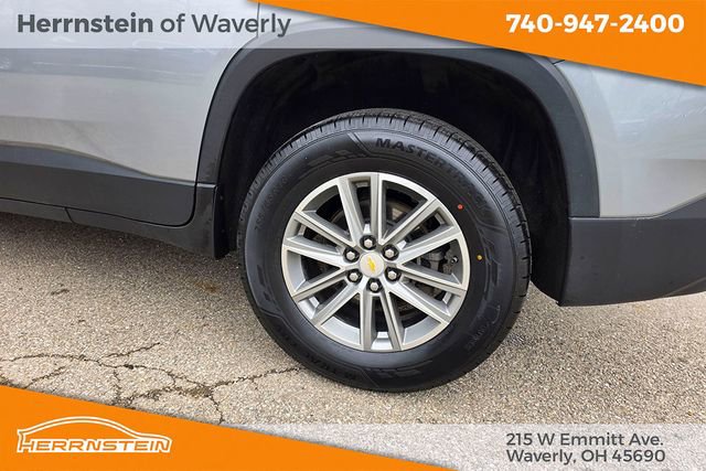 Used 2023 Chevrolet Traverse LT FWD image 26
