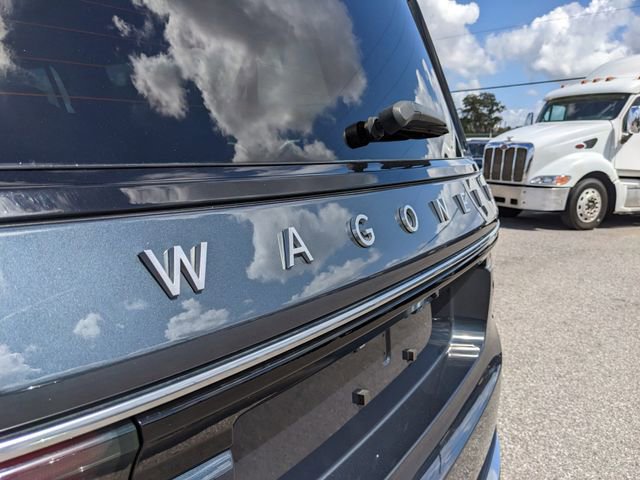 Used 2024 Jeep Wagoneer L Series II w/ Flexible Seating Group image 12