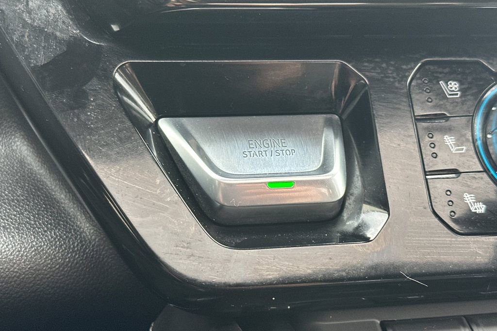 Used 2023 GMC Sierra 1500 AT4X image 23