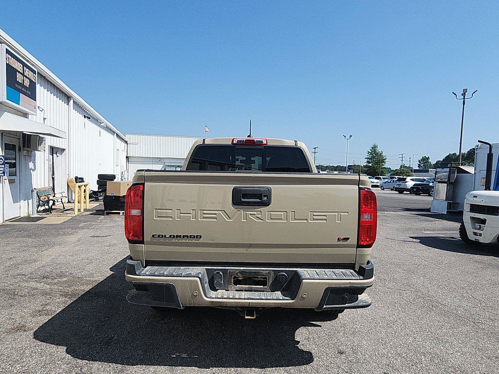 Used 2022 Chevrolet Colorado Z71 RWD image 4