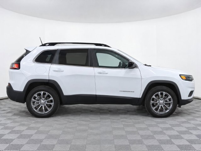 Used 2022 Jeep Cherokee Latitude Lux AWD/4WD image 8