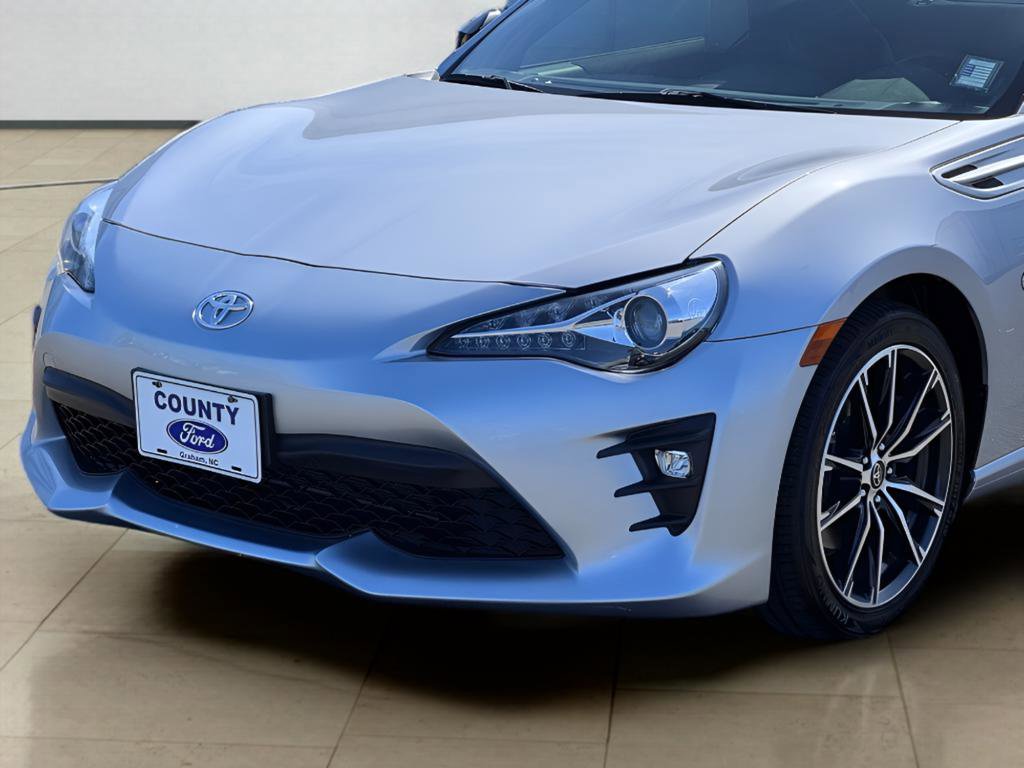 Used 2018 Toyota 86 image 32