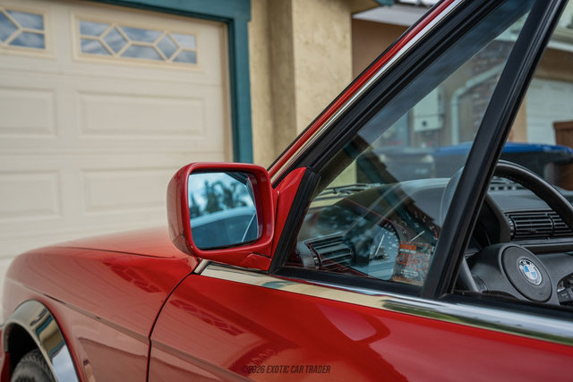 Used 1988 BMW 325i Convertible RWD image 64
