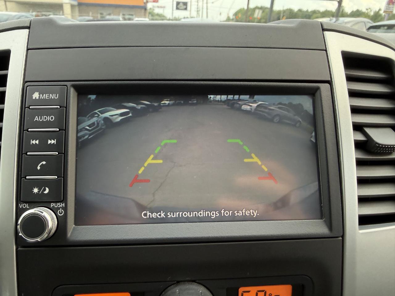 Used 2020 Nissan Frontier SV w/ Midnight Edition Floor Mats AWD/4WD image 18