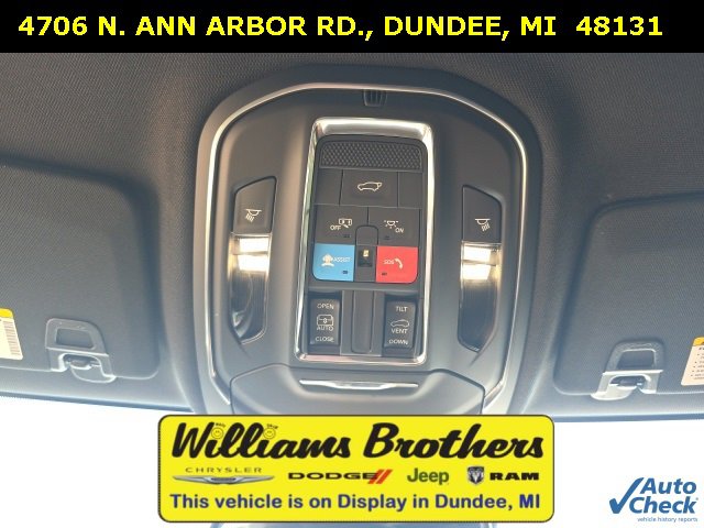 Certified 2024 Jeep Grand Cherokee Altitude image 23