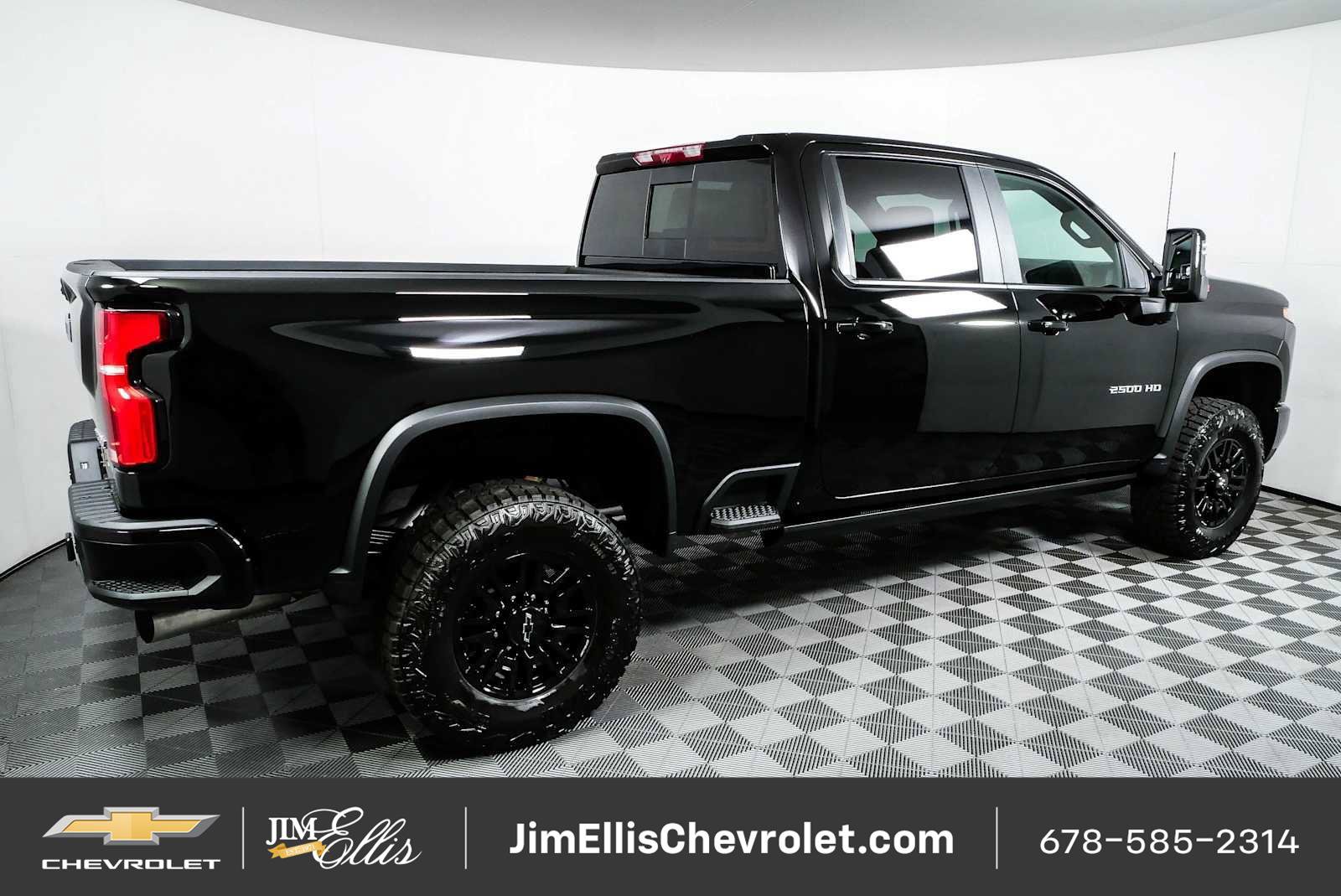 New 2026 Chevrolet Silverado 2500 ZR2 AWD/4WD image 2