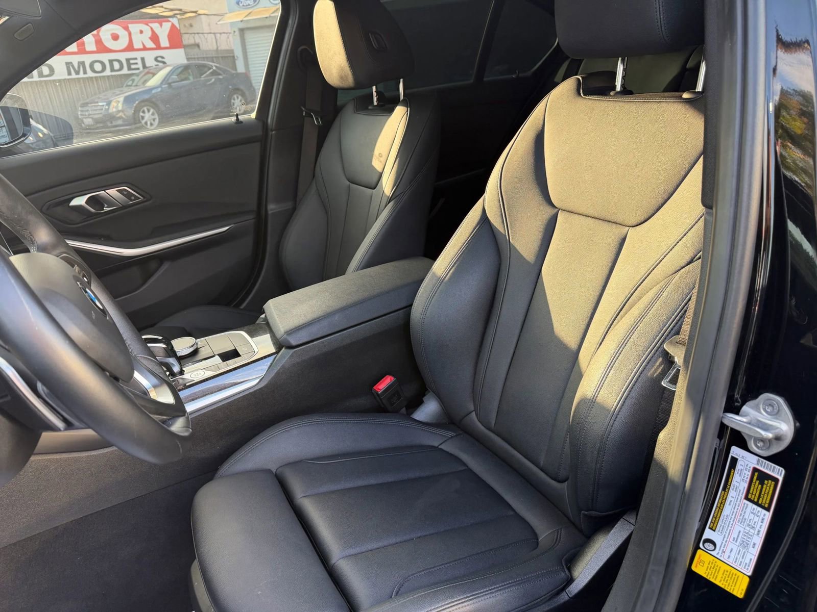 Used 2021 BMW 330i Sedan w/ Driving Assistance Package RWD image 11