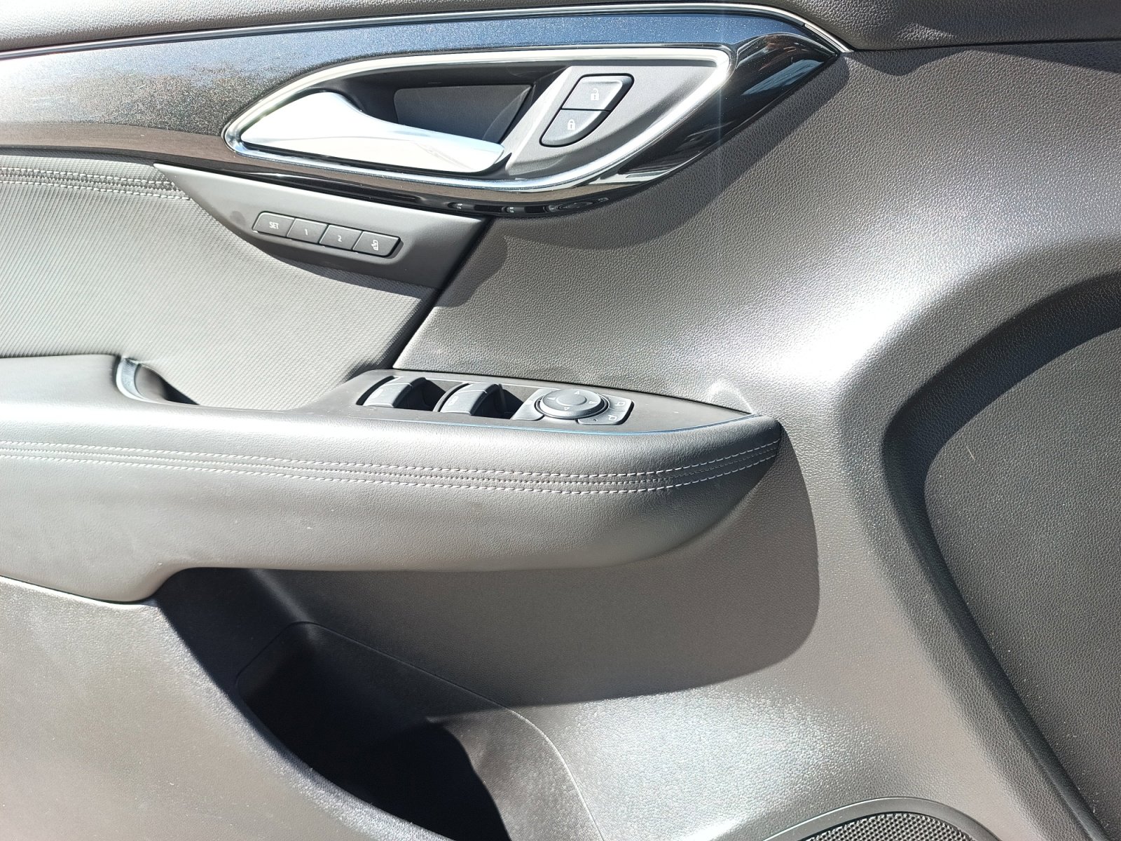 Used 2024 Buick Envision Preferred image 22