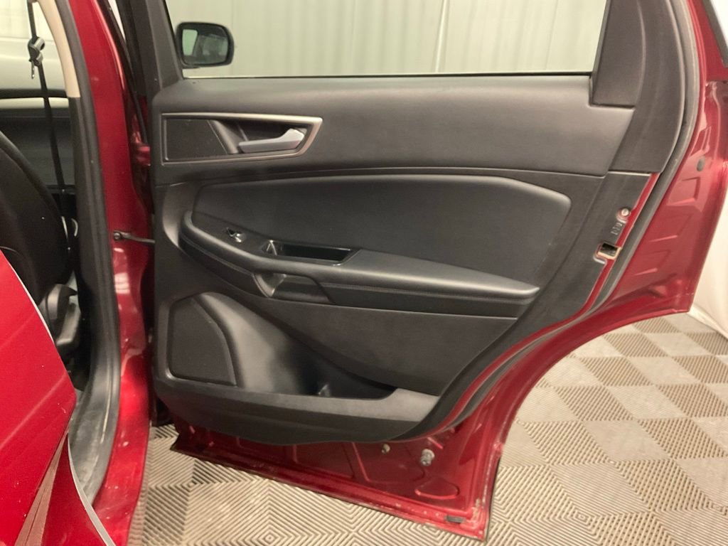 Used 2017 Ford Edge SEL w/ Equipment Group 201A image 24