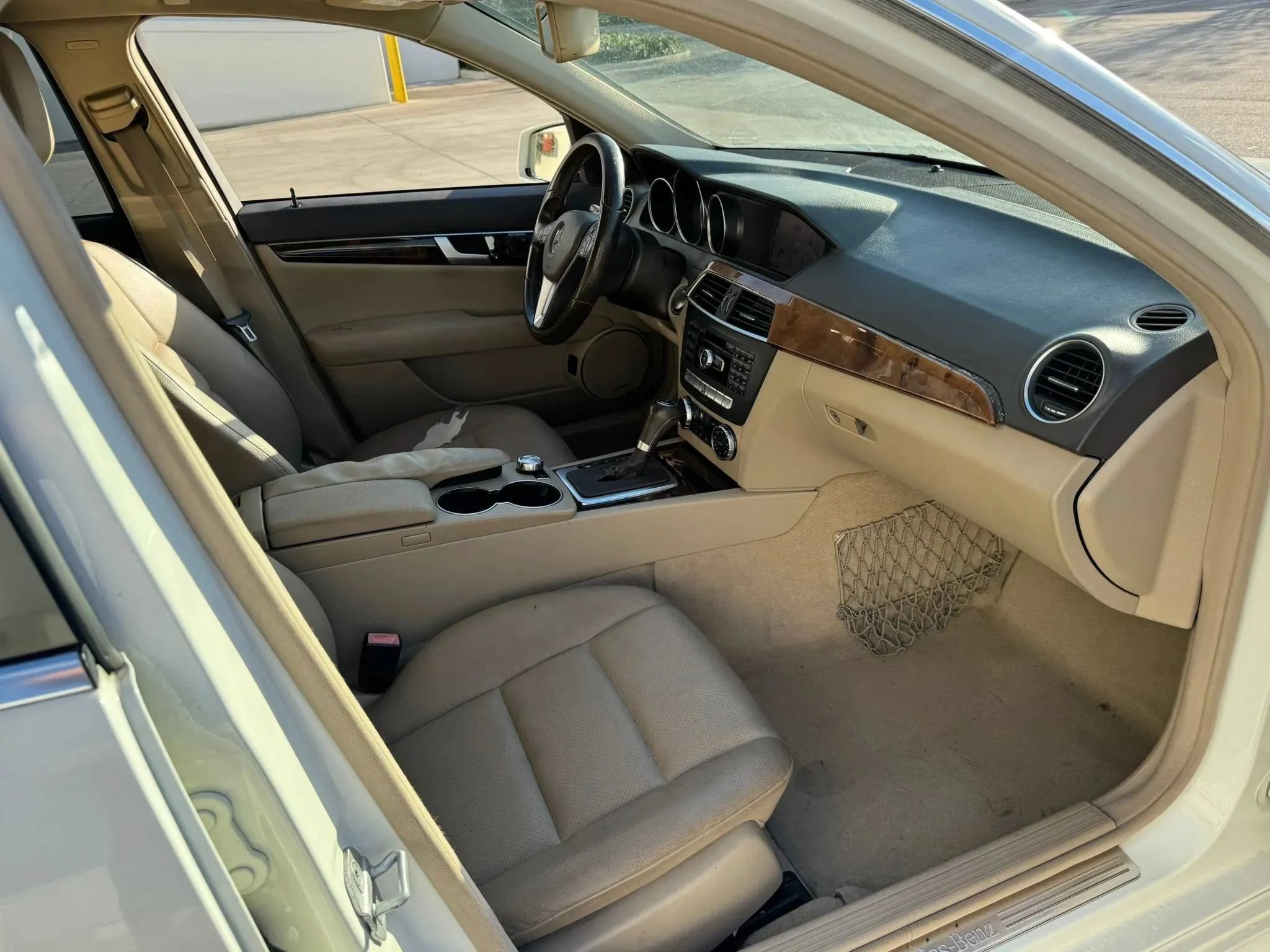 Used 2012 Mercedes-Benz C 350 Sport image 19