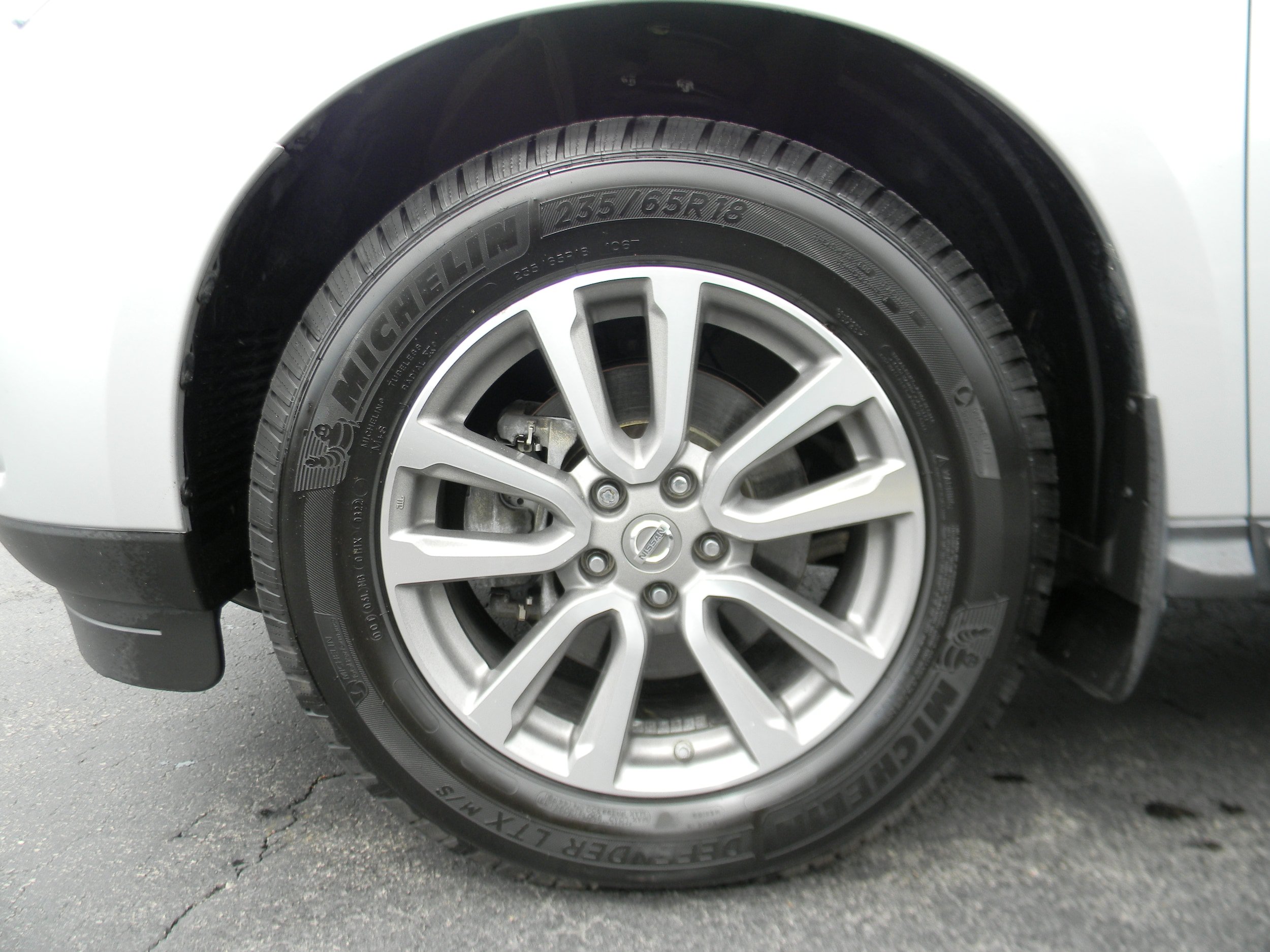 Used 2016 Nissan Pathfinder S FWD image 4
