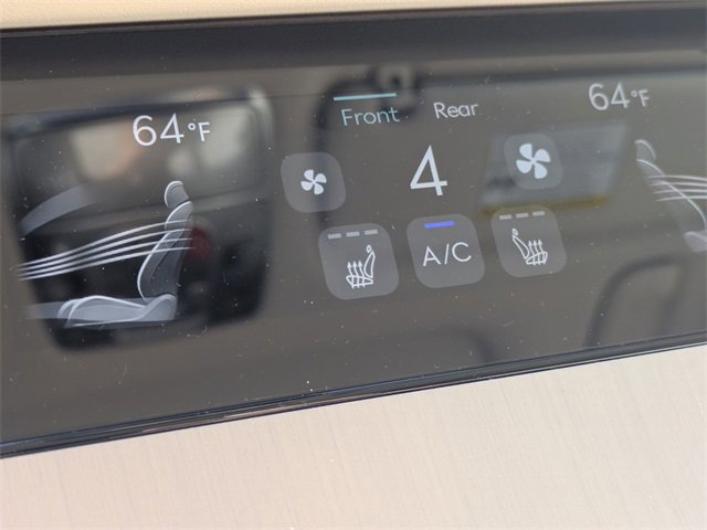 Used 2026 Genesis GV70 2.5T Select image 26