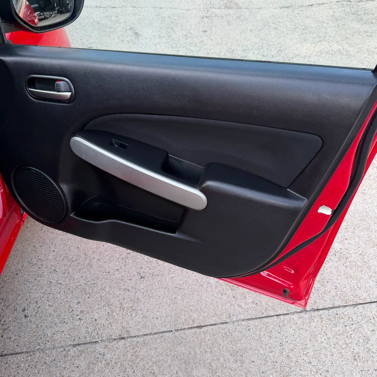 Used 2011 MAZDA MAZDA2 Touring FWD image 38