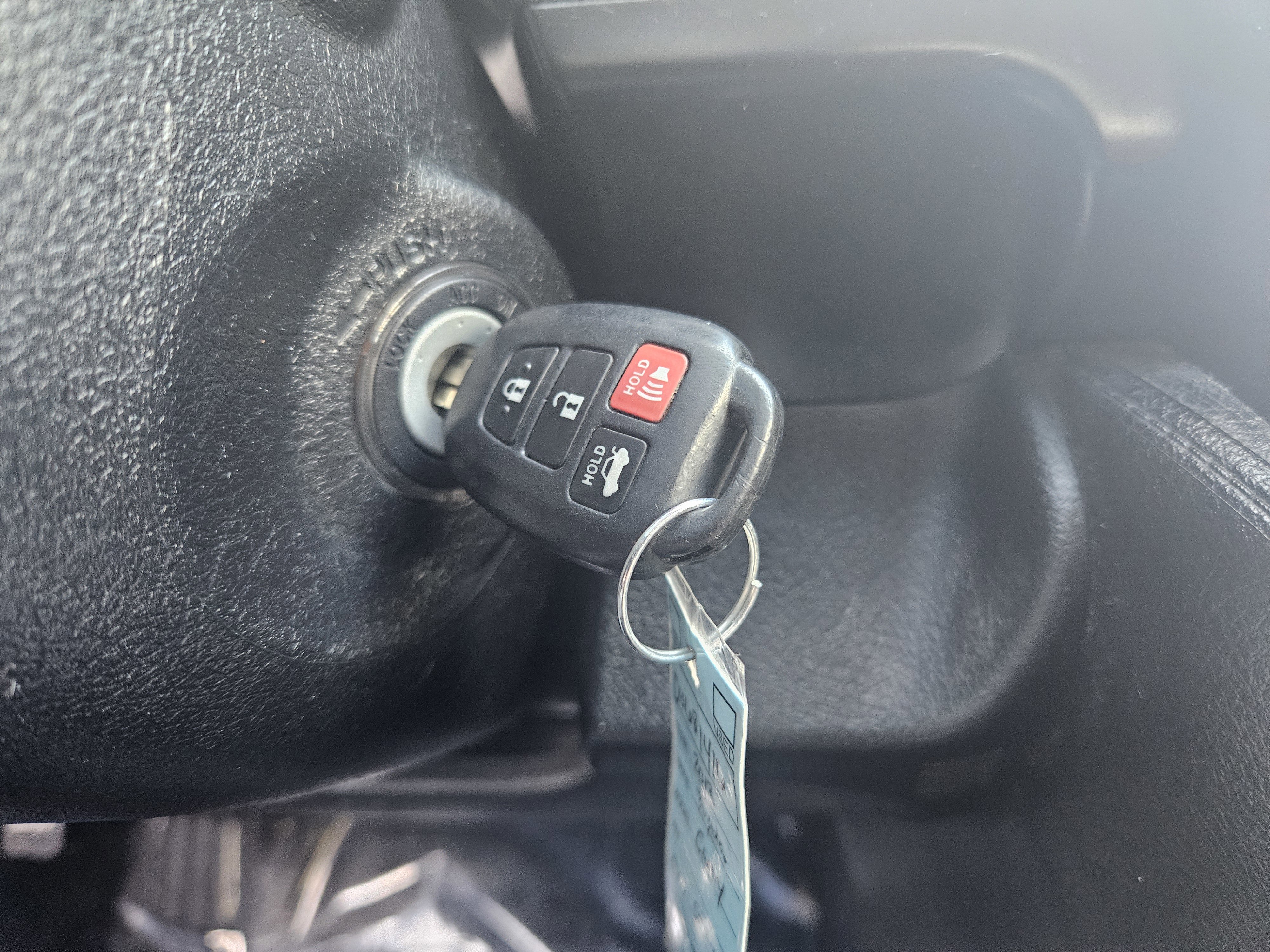 Used 2013 Toyota Camry SE image 11