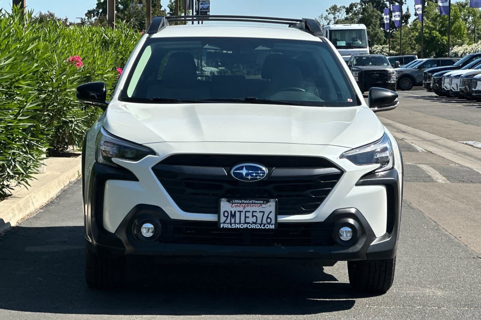 Used 2024 Subaru Outback Premium AWD/4WD image 11