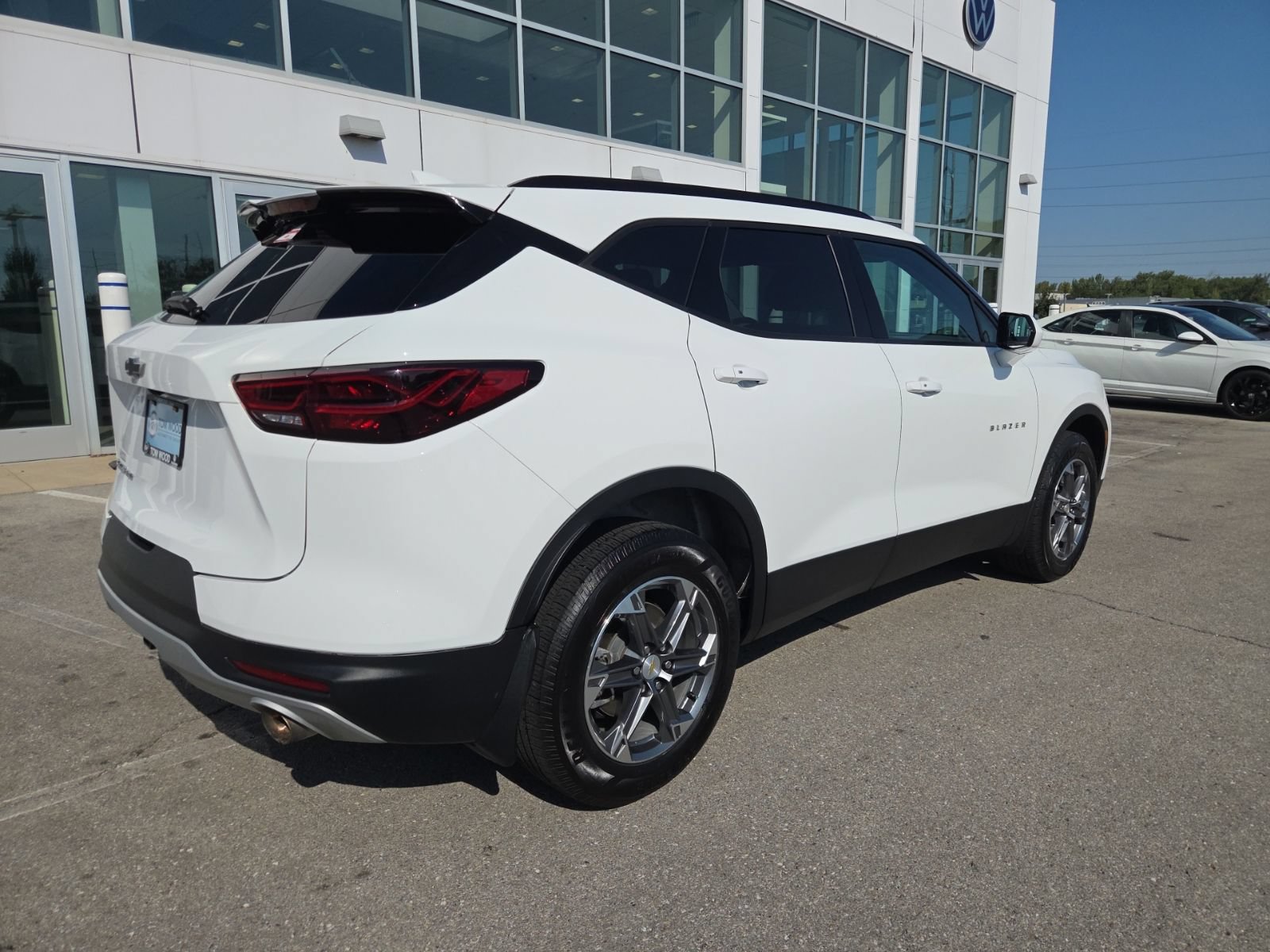 Used 2024 Chevrolet Blazer LT w/ Convenience Package AWD/4WD image 4