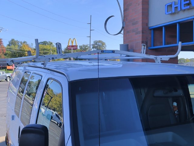 Used 2016 Chevrolet Express 2500 RWD image 28