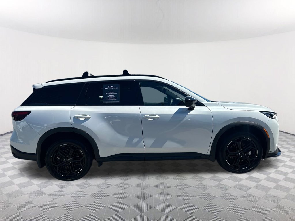 Certified 2026 INFINITI QX60 Sport w/ Dark Cargo Package AWD/4WD image 4