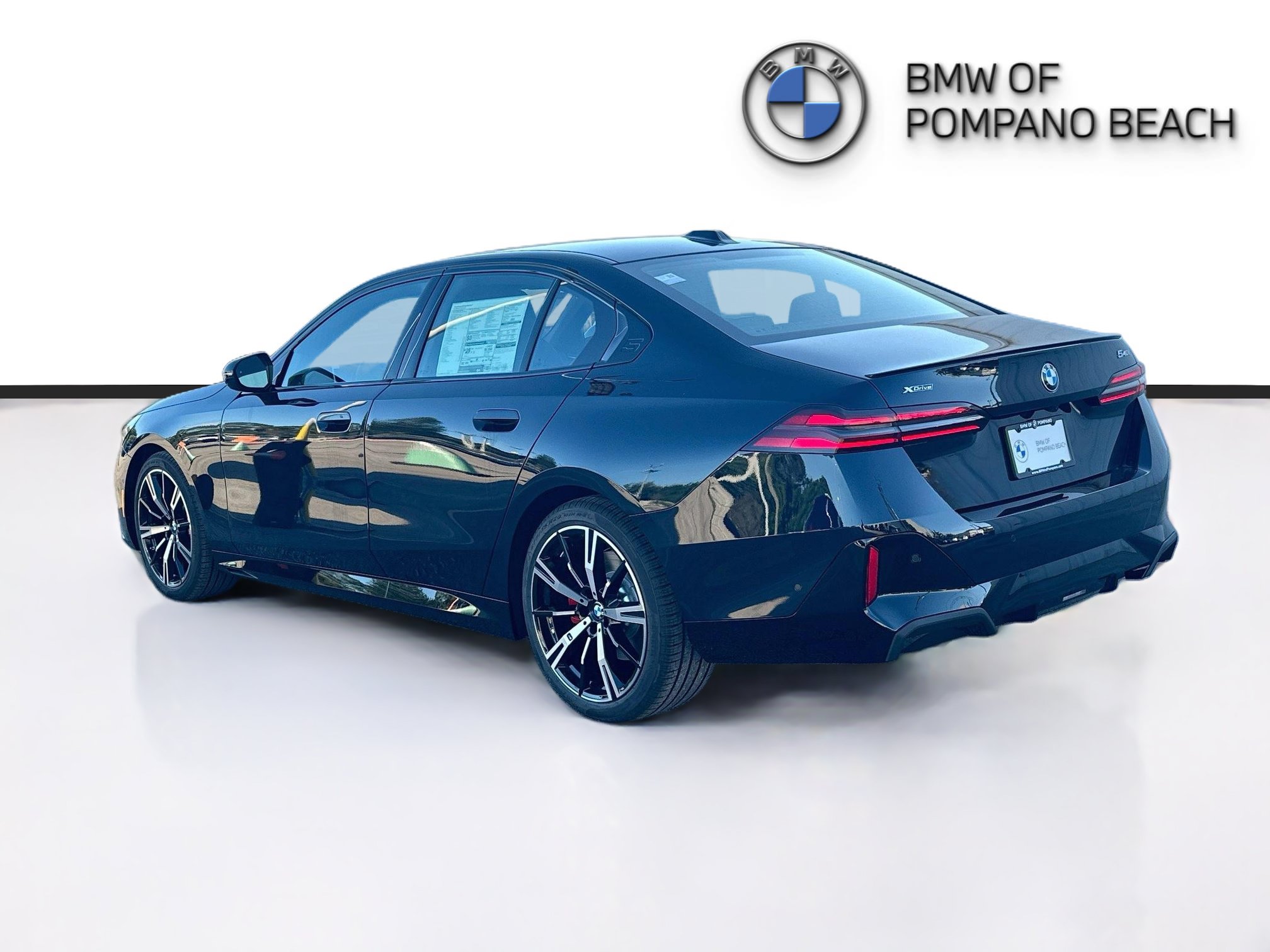 New 2027 BMW 540i xDrive w/ M Sport Package AWD/4WD image 4