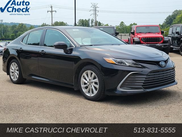 Used 2023 Toyota Camry LE FWD image 8