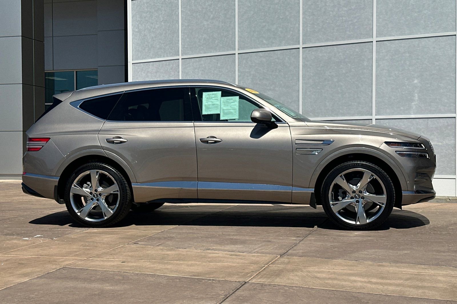 Used 2021 Genesis GV80 2.5T w/ Prestige Package 04 image 3