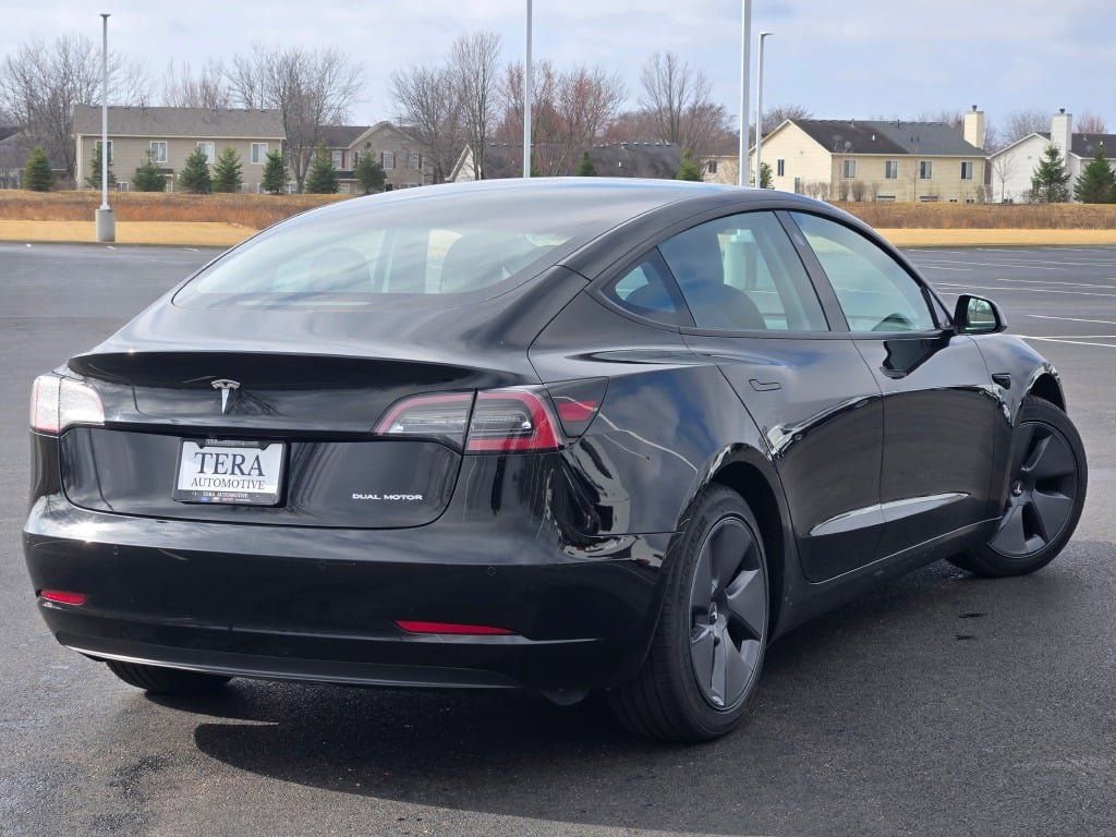 Used 2021 Tesla Model 3 Long Range image 11