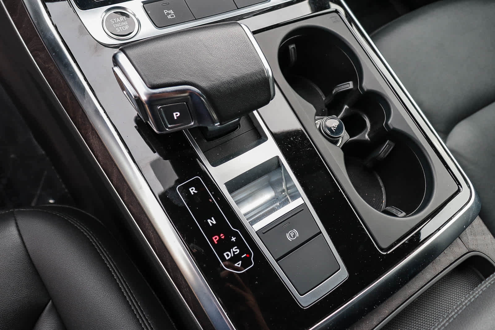 Used 2023 Audi Q7 2.0T Premium w/ Convenience Package image 26