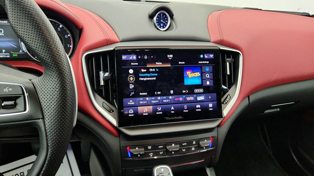 Used 2023 Maserati Ghibli Modena image 17