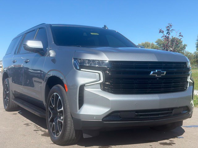 Used 2023 Chevrolet Suburban RST w/ Luxury Package