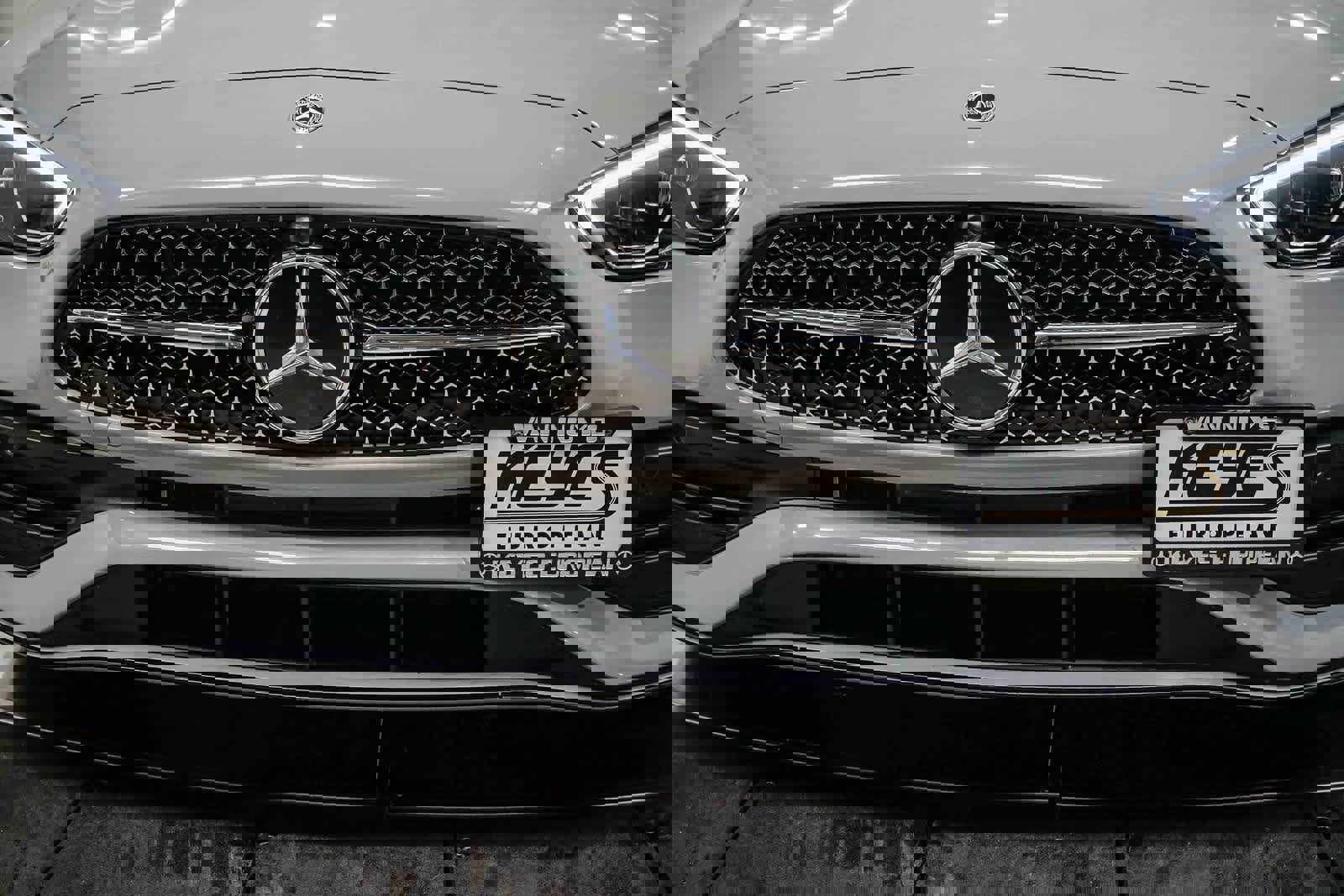 Used 2025 Mercedes-Benz C 300 Sedan image 8