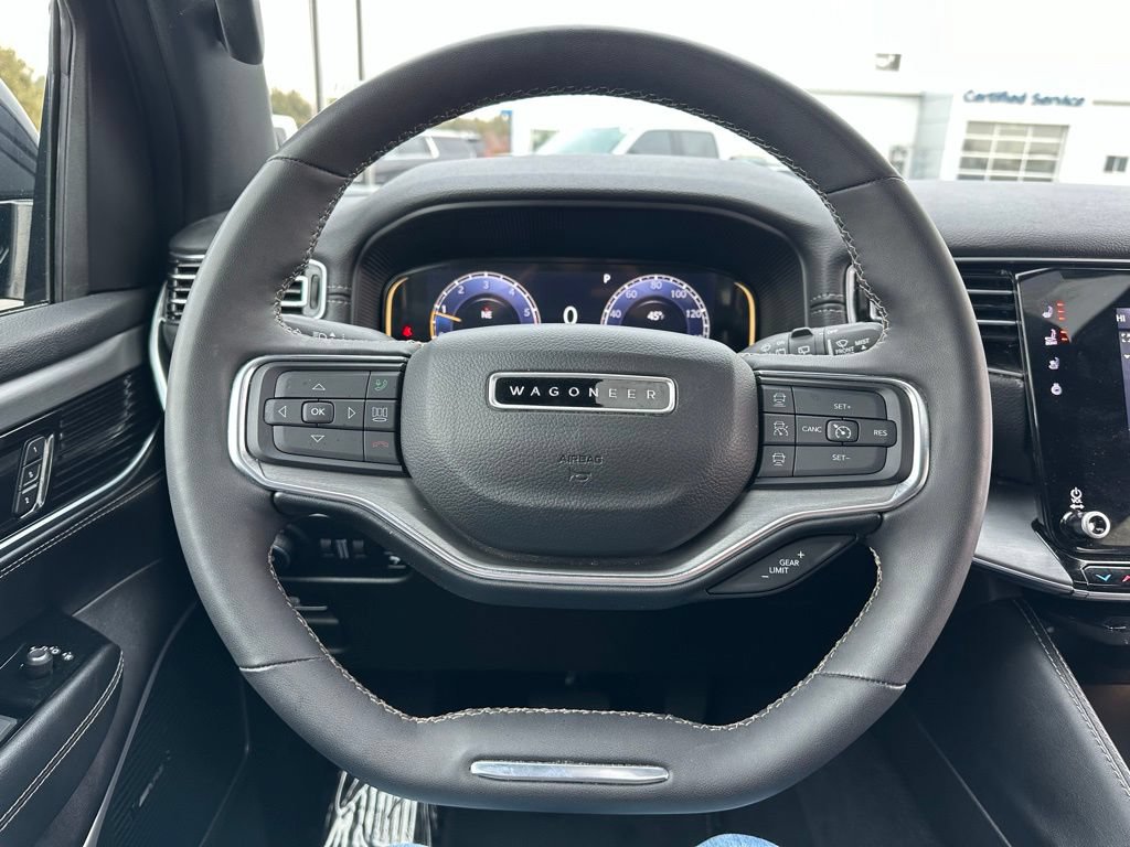 Used 2024 Jeep Wagoneer Series II AWD/4WD image 28