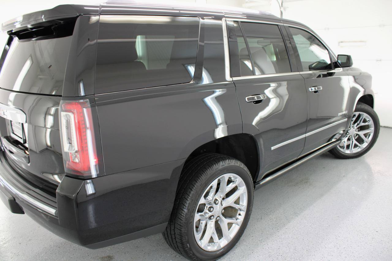 Used 2020 GMC Yukon Denali w/ Denali Premium Package AWD/4WD image 14